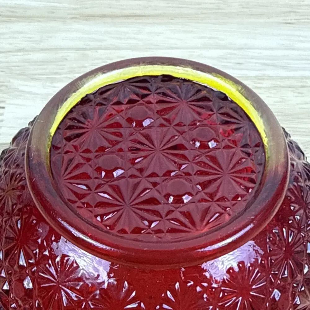 Vintage LE Smith Amberina Glass Daisy & Button Crimped Rim Bowl Made in the USA